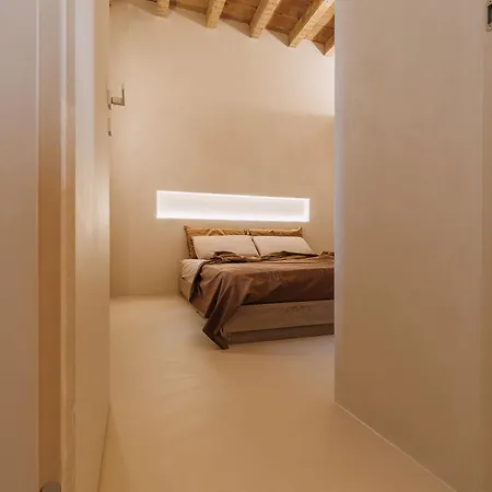 Il Bottone - Design On Garda Appartamento Roe