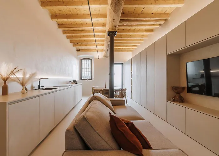 Il Bottone - Design On Garda Daire Roe